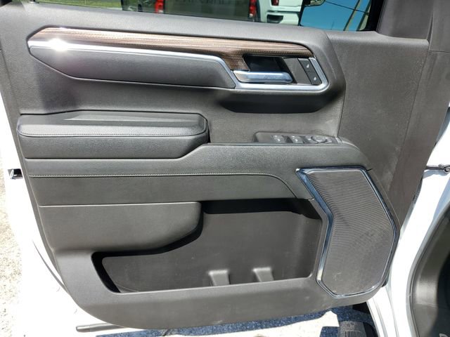 Used 2023 Chevrolet Silverado 1500 LT image 17