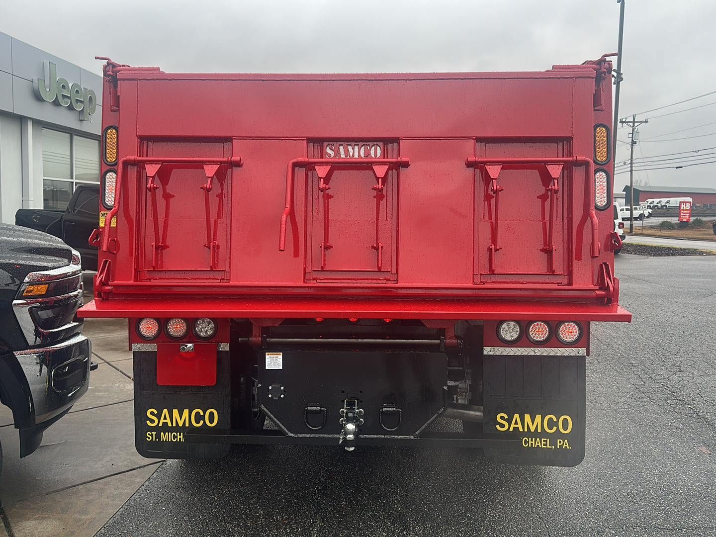 New 2026 RAM 5500 4x4 Regular Cab image 9