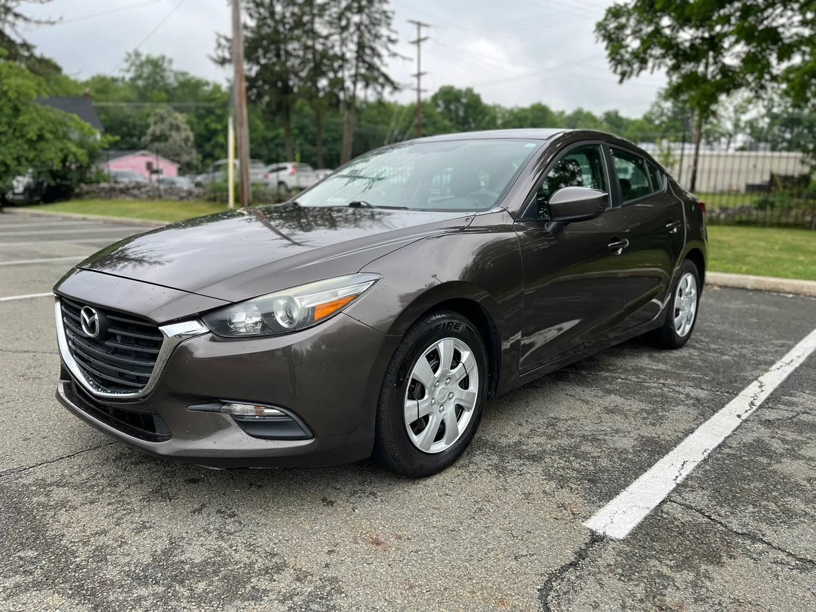 Used 2017 MAZDA MAZDA3 Sport FWD image 5