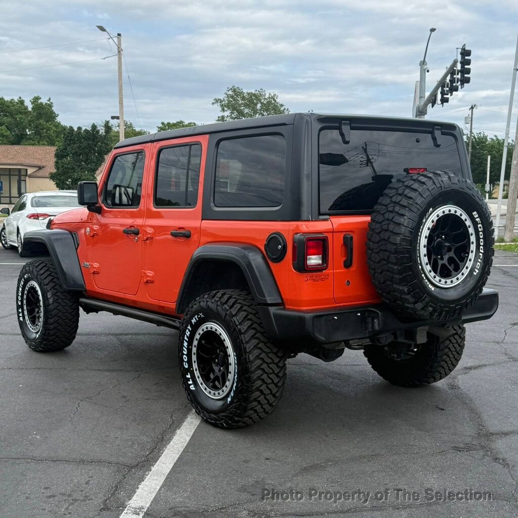 Used 2018 Jeep Wrangler Unlimited Sport AWD/4WD image 11