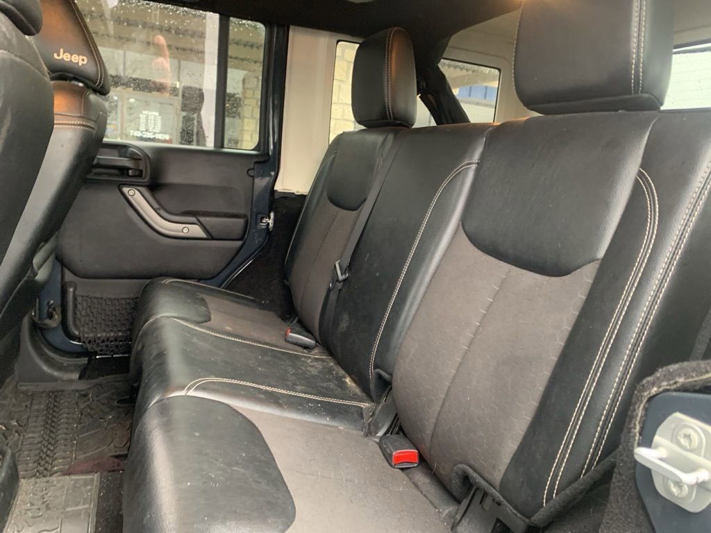 Used 2016 Jeep Wrangler Unlimited Sport image 13
