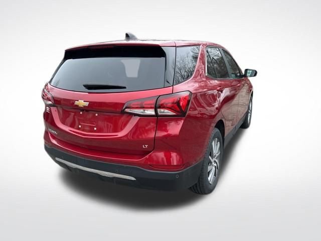 Used 2024 Chevrolet Equinox LT image 6