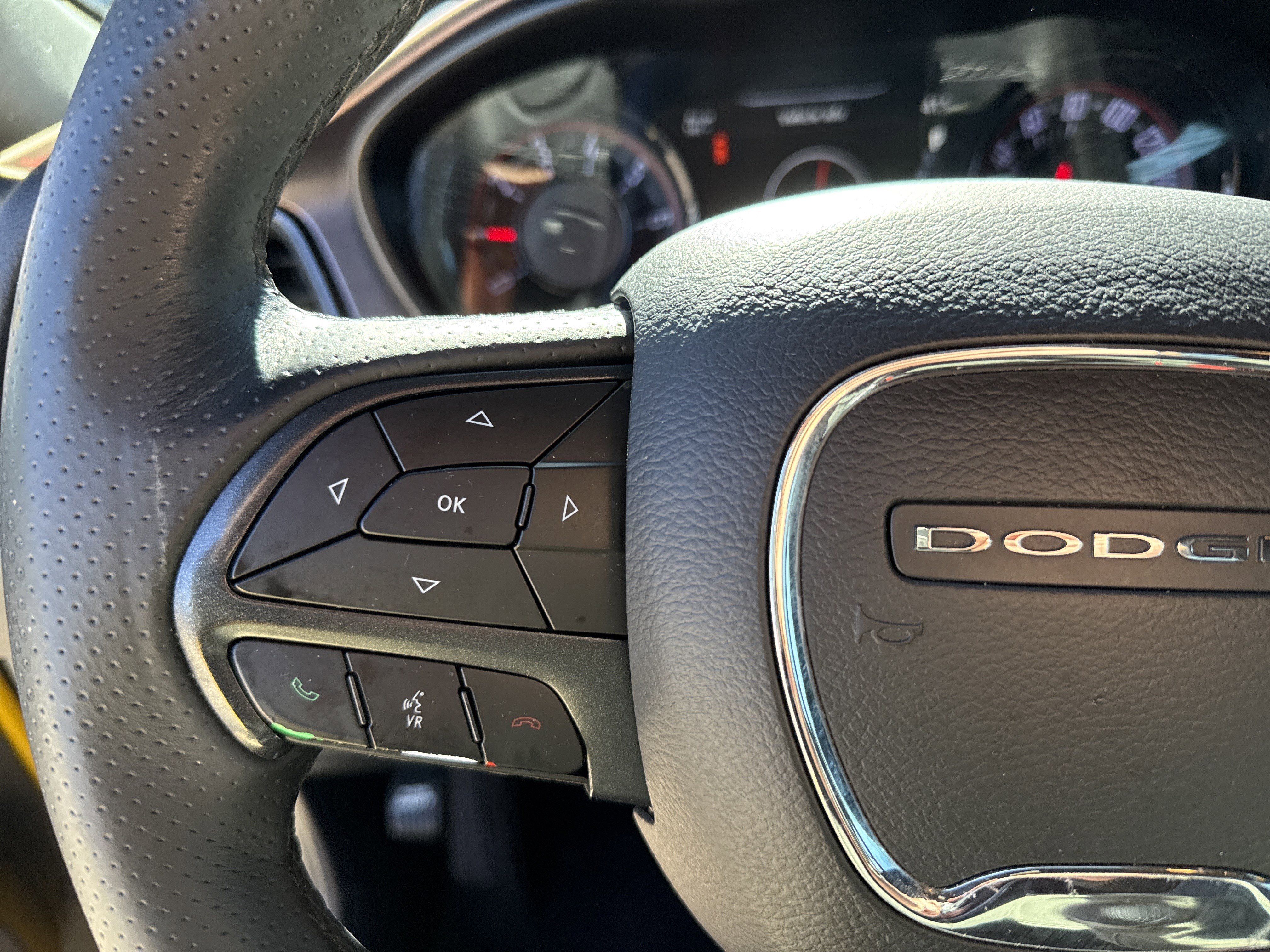 Used 2018 Dodge Challenger SXT w/ Blacktop Package image 20