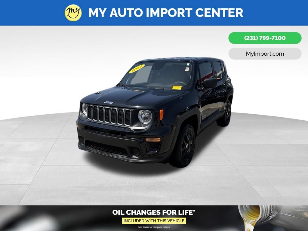 Used 2023 Jeep Renegade Latitude AWD/4WD image 3