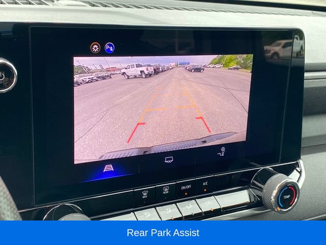 Used 2024 Chevrolet Colorado Trail Boss w/ Advanced Trailering Package AWD/4WD image 12