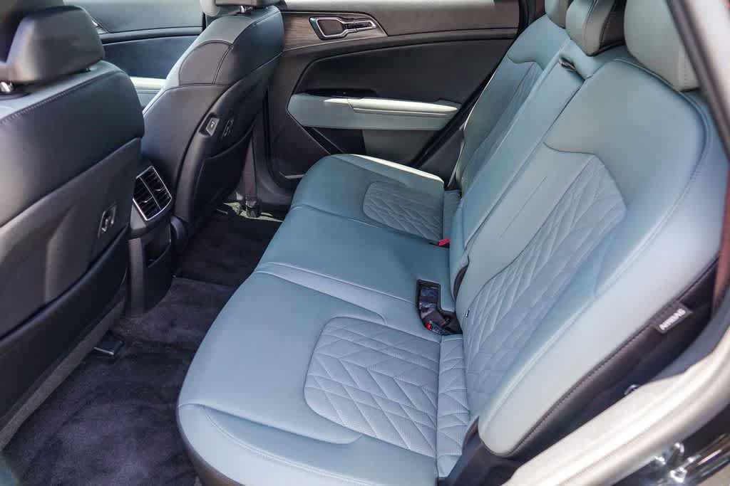 Certified 2025 Kia Sportage X-Line AWD/4WD image 17
