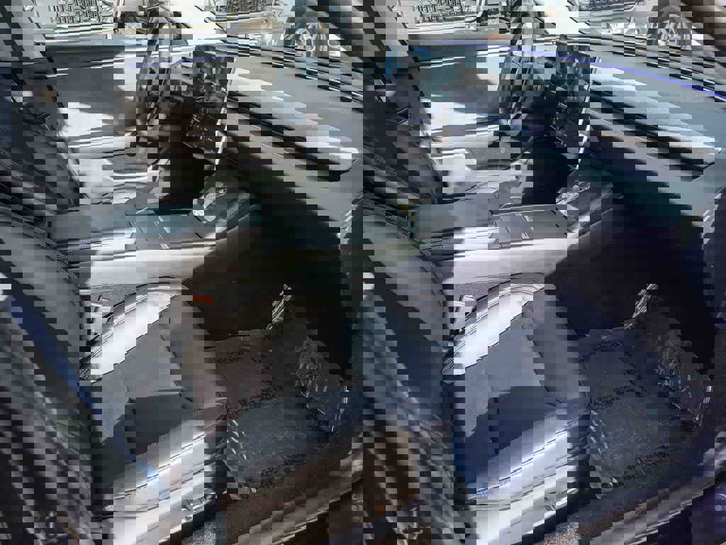 Used 2024 Tesla Model 3 Standard Range image 14