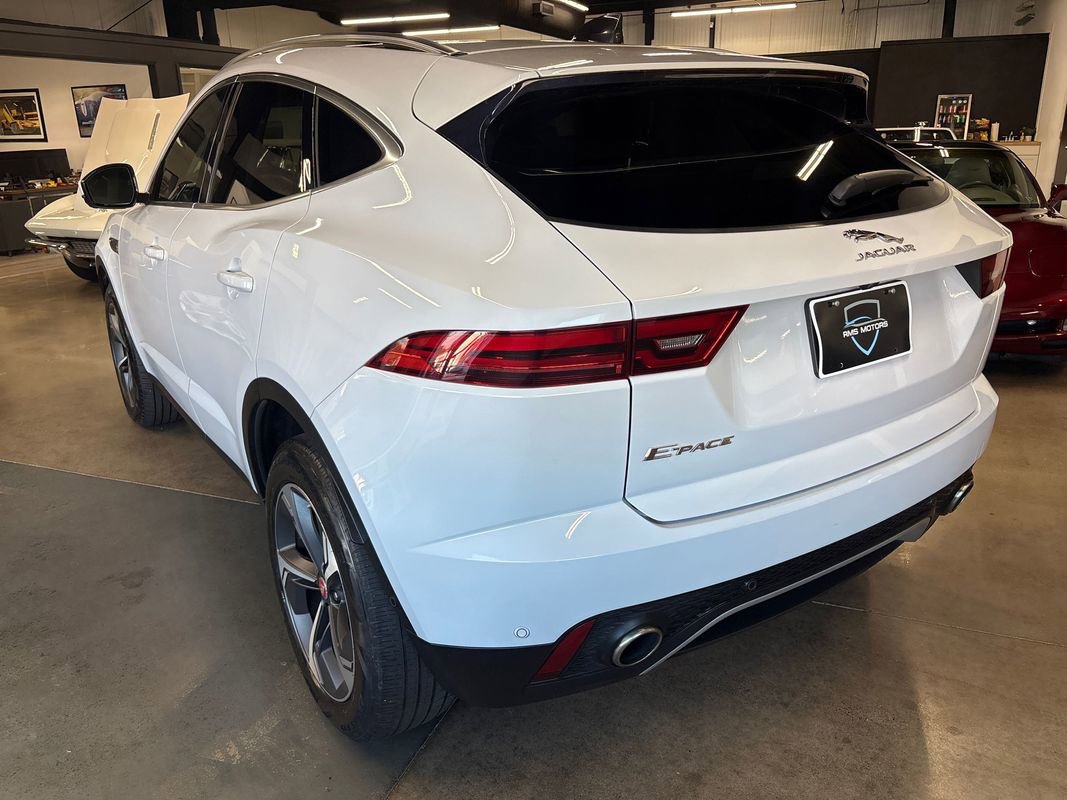 Used 2021 Jaguar E-PACE SE image 6