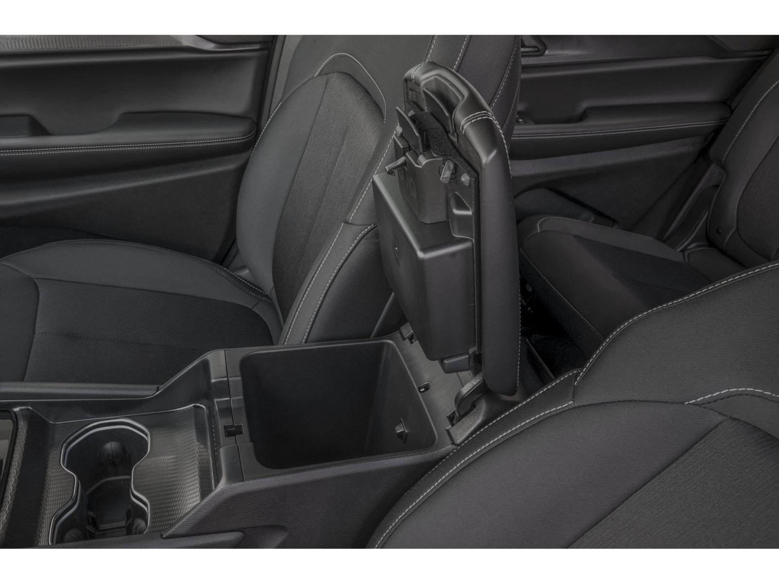 Used 2025 Jeep Grand Cherokee L Laredo AWD/4WD image 9