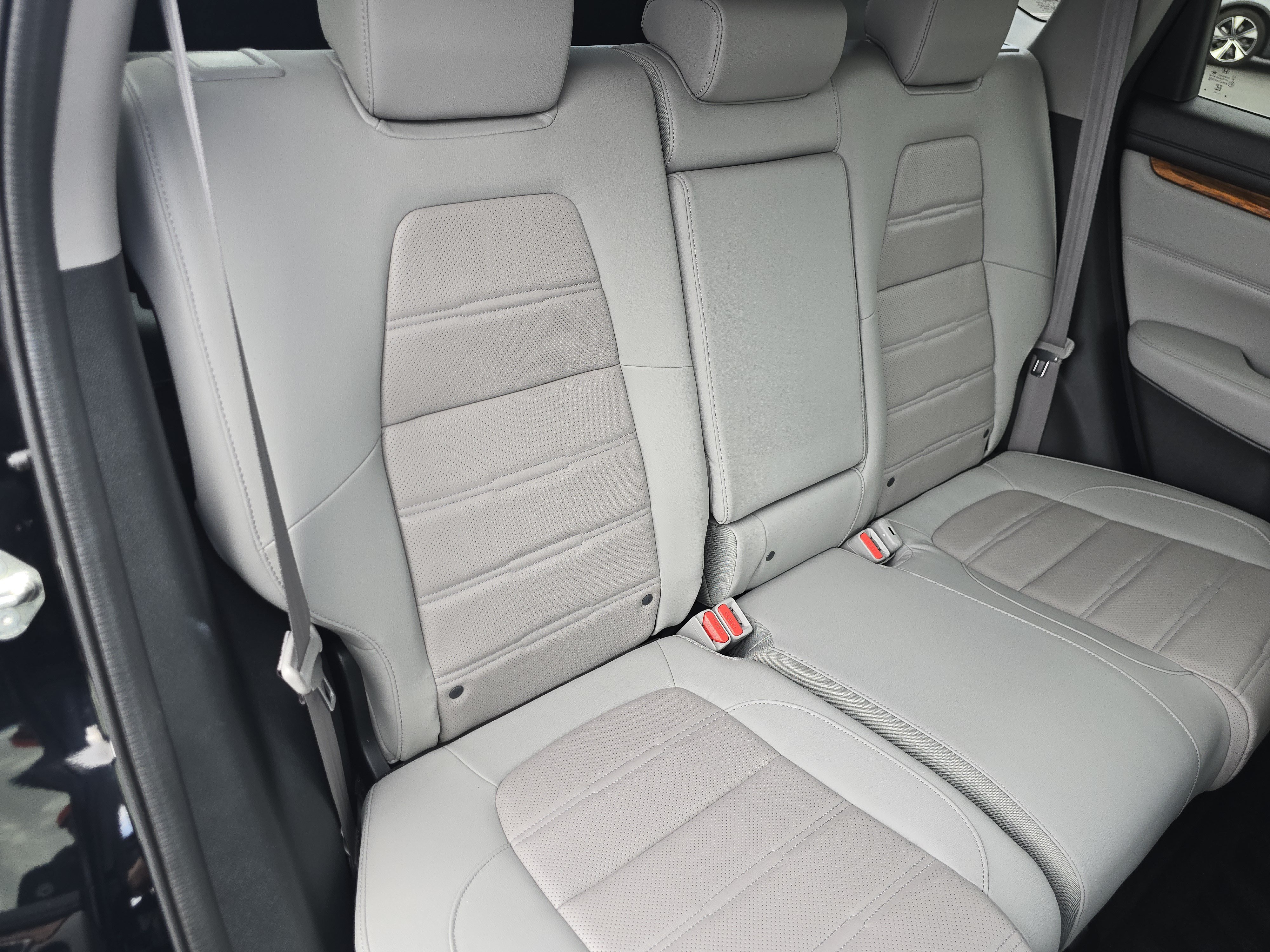 Used 2020 Honda CR-V Touring image 19