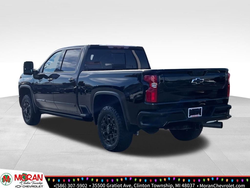 Certified 2024 Chevrolet Silverado 2500 High Country w/ Midnight Edition image 4