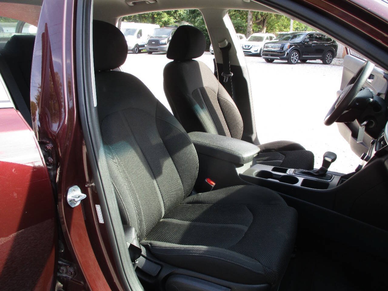 Used 2020 Kia Optima LX FWD image 23