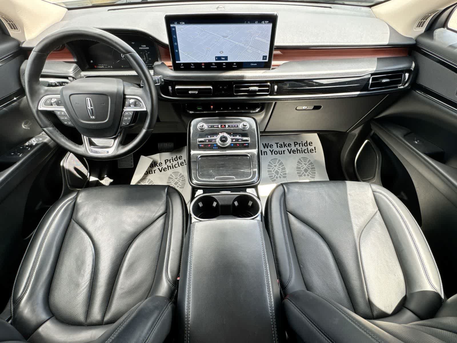 Used 2023 Lincoln Nautilus Reserve AWD/4WD image 15