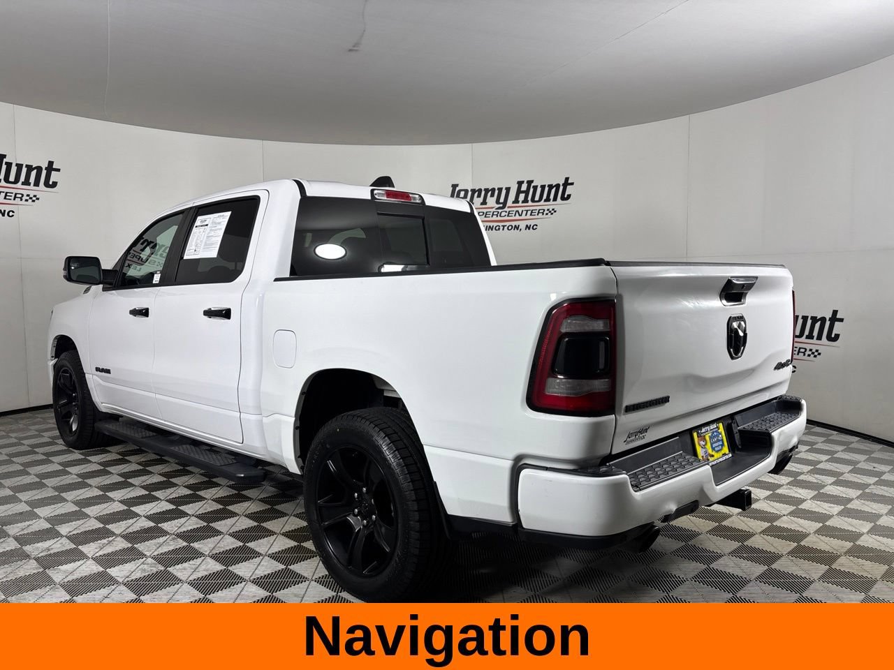 Used 2023 RAM 1500 Big Horn AWD/4WD image 8