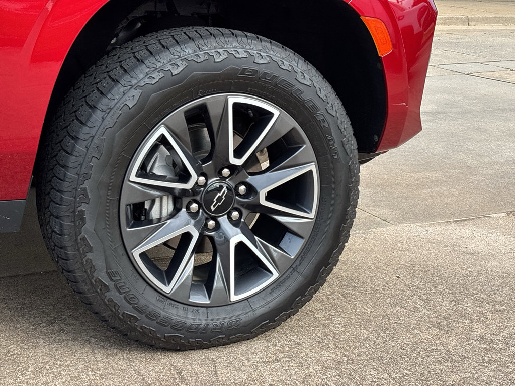 Used 2021 Chevrolet Tahoe Z71 AWD/4WD image 9