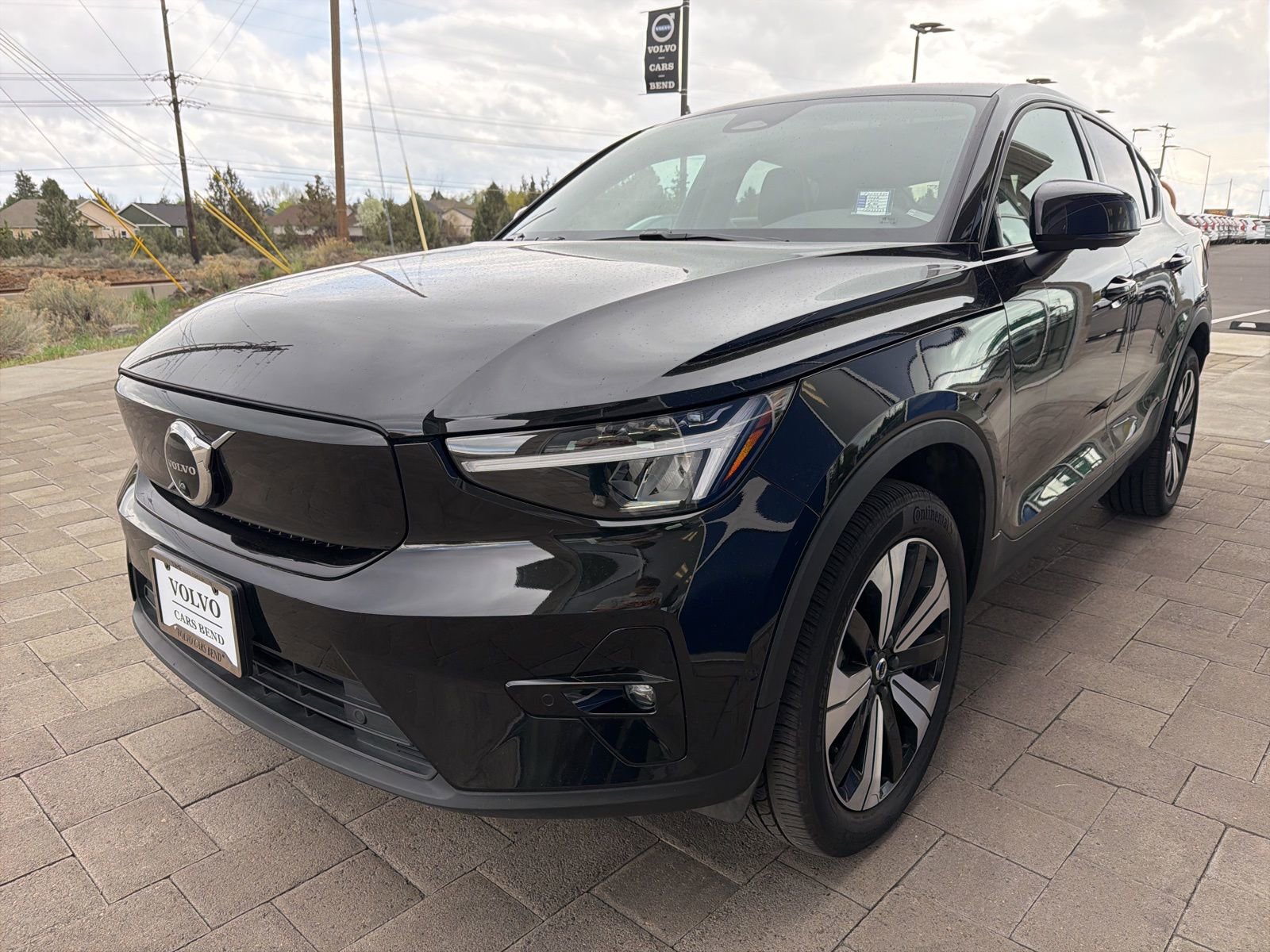 Used 2023 Volvo C40 P8 Recharge Plus image 4