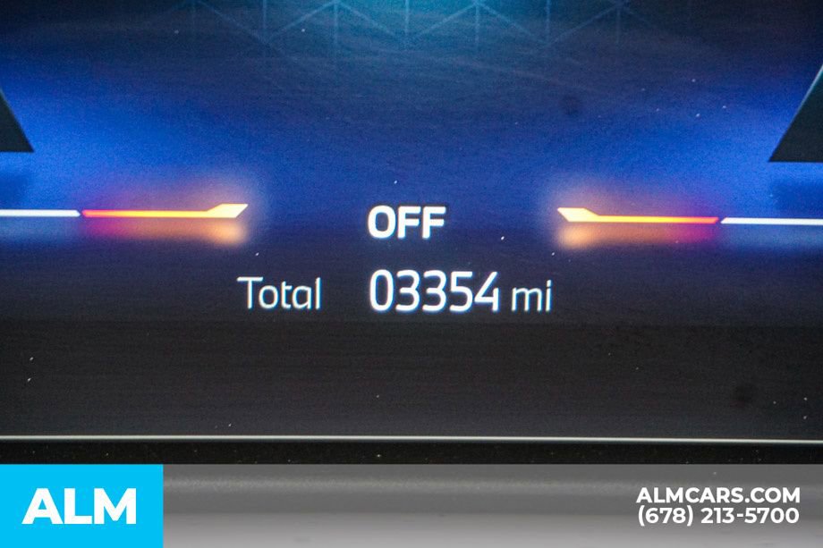 Used 2025 BMW i4 eDrive40 image 60