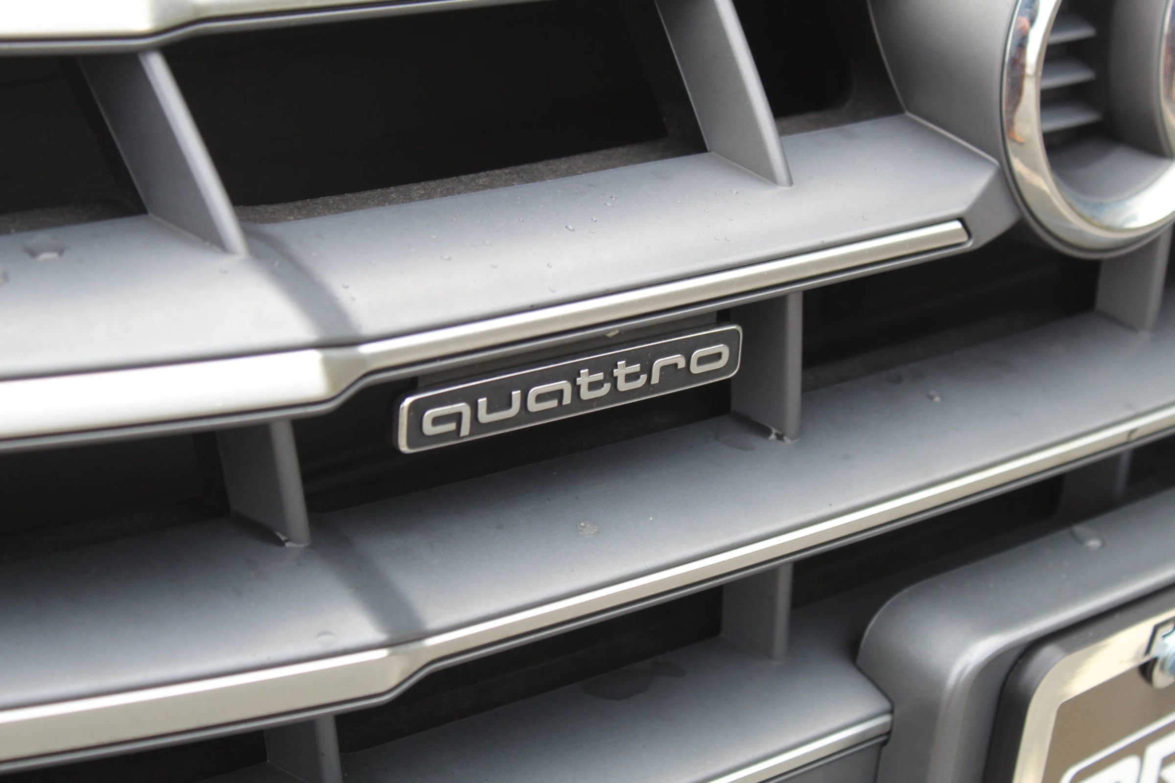 Used 2018 Audi Q5 2.0T Premium AWD/4WD image 40