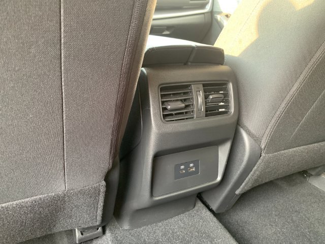 Used 2023 Nissan Rogue SV AWD/4WD image 14