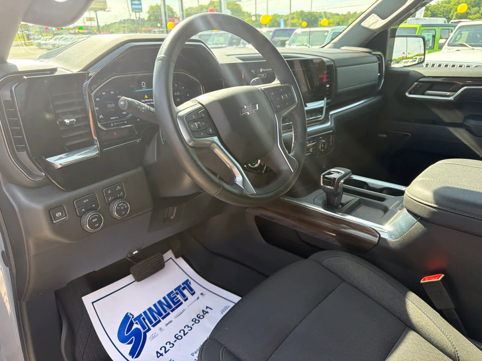 Used 2024 Chevrolet Silverado 1500 RST w/ Convenience Package II AWD/4WD image 14