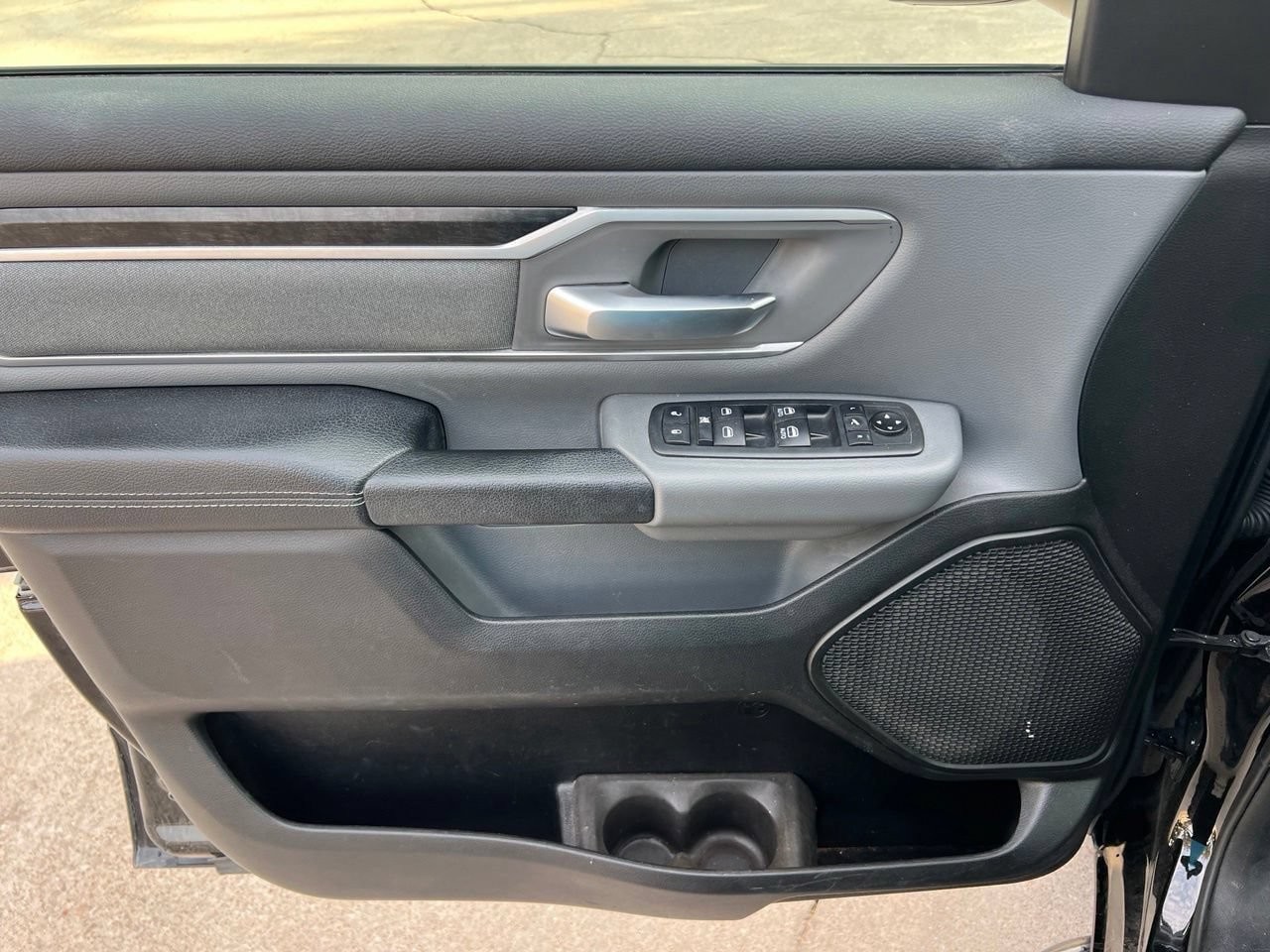 Used 2020 RAM 1500 Lone Star RWD image 11