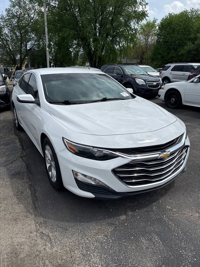 Used 2022 Chevrolet Malibu LT image 1