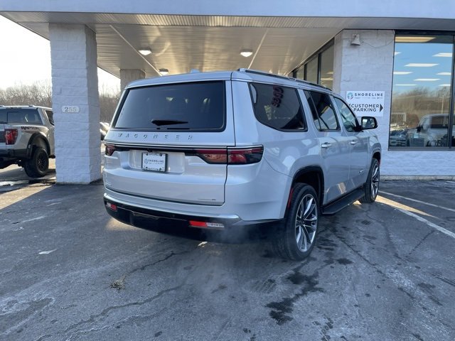 Used 2022 Jeep Wagoneer Series II w/ Premium Group I image 5