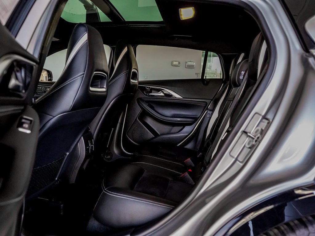 Used 2018 INFINITI QX30 Sport image 26