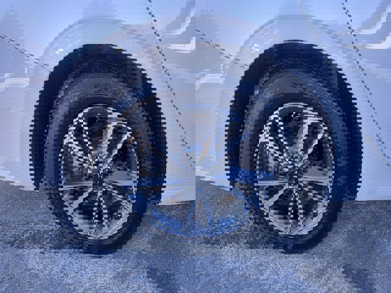 Certified 2023 Kia Forte LXS image 10