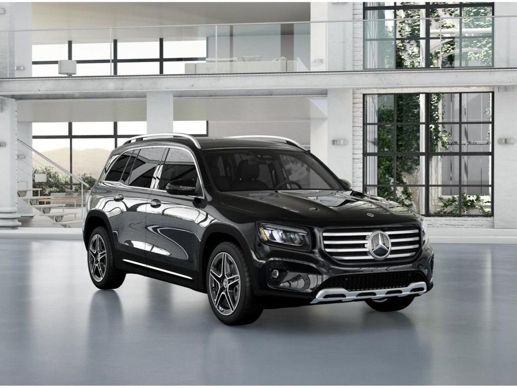 New 2026 Mercedes-Benz GLB 250 4MATIC image 10