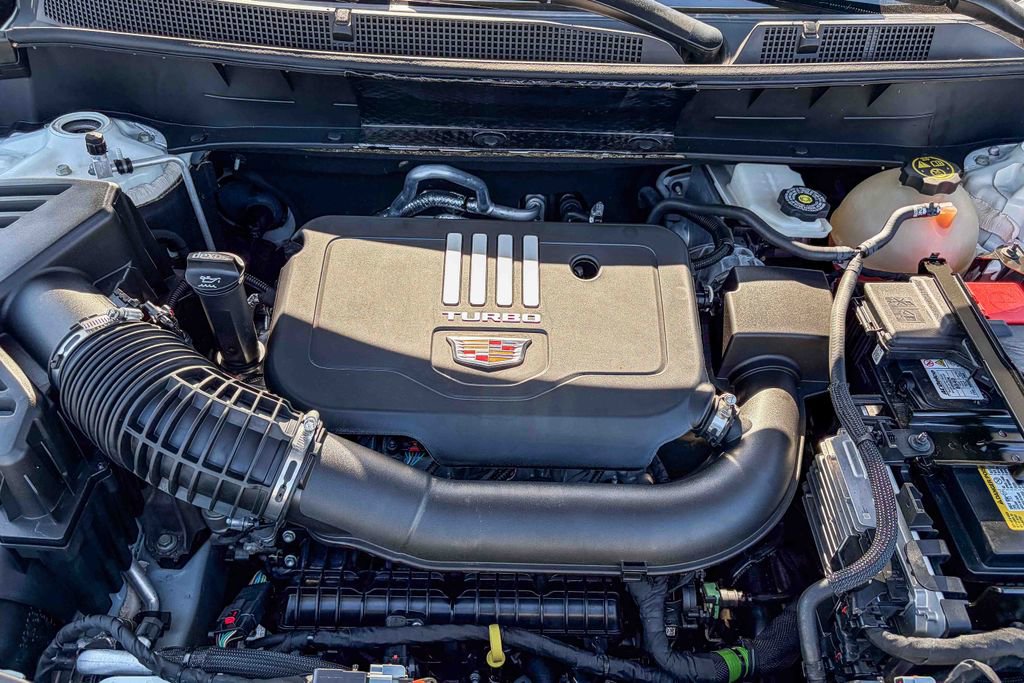 Used 2023 Cadillac XT6 Luxury image 55