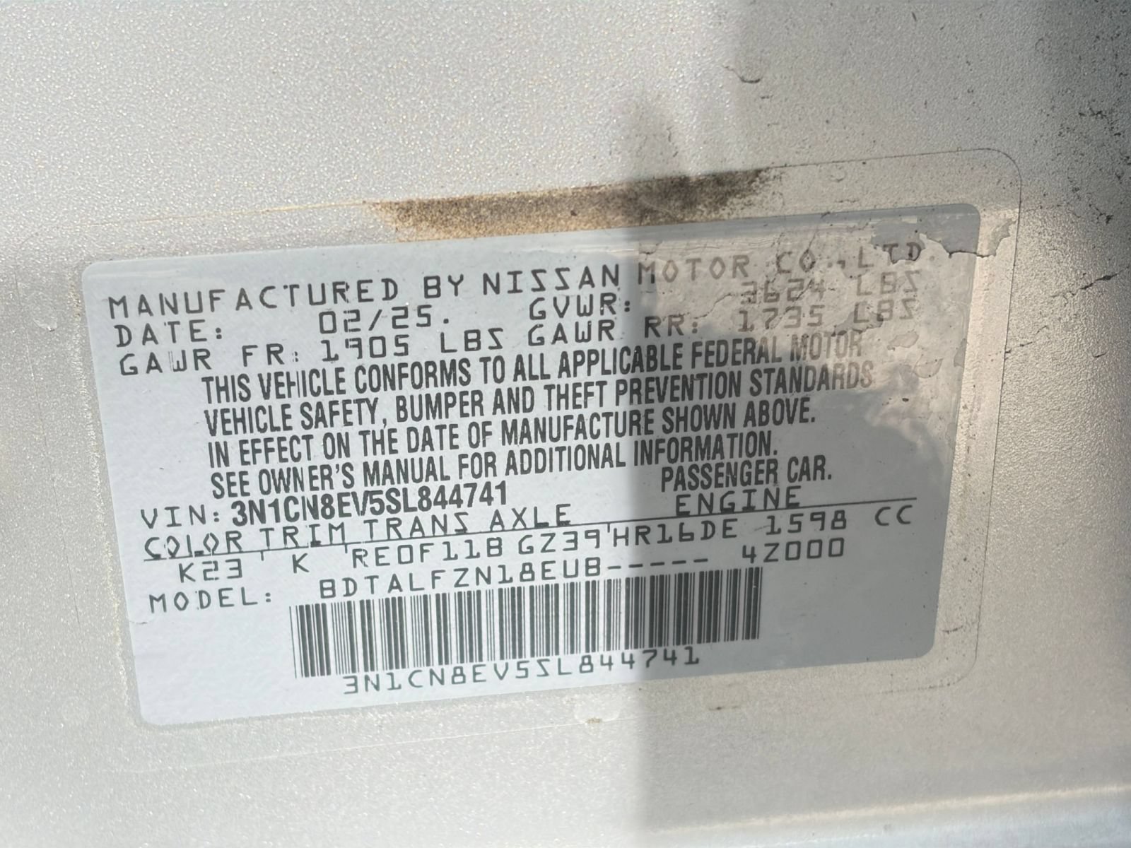 Used 2025 Nissan Versa SV FWD image 27
