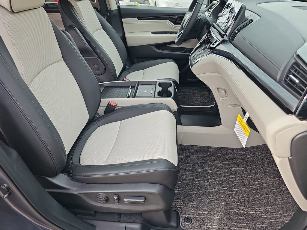 New 2026 Honda Odyssey Elite image 12
