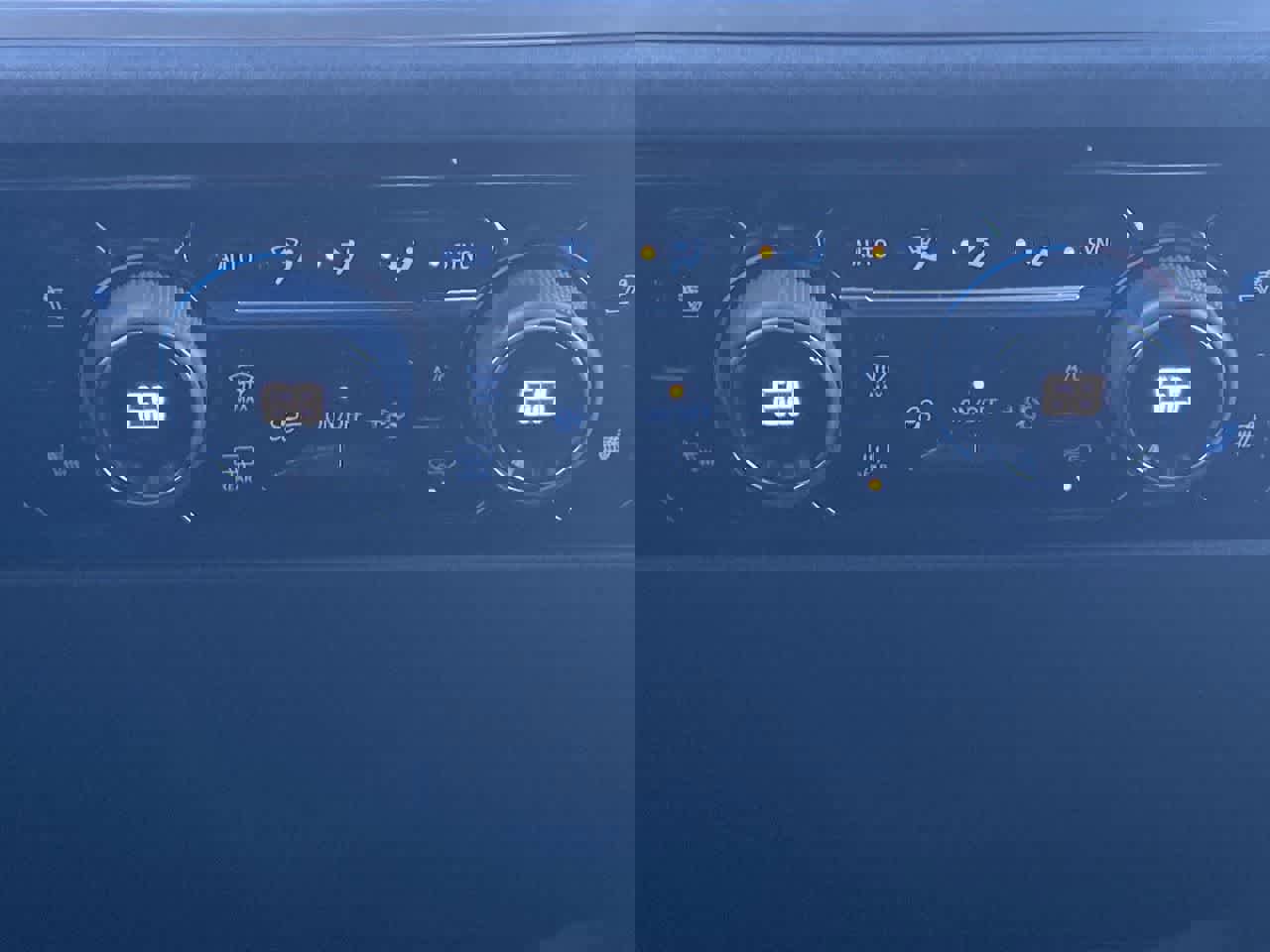 Used 2025 Chevrolet Silverado 1500 LT w/ Z71 Off-Road Package image 19