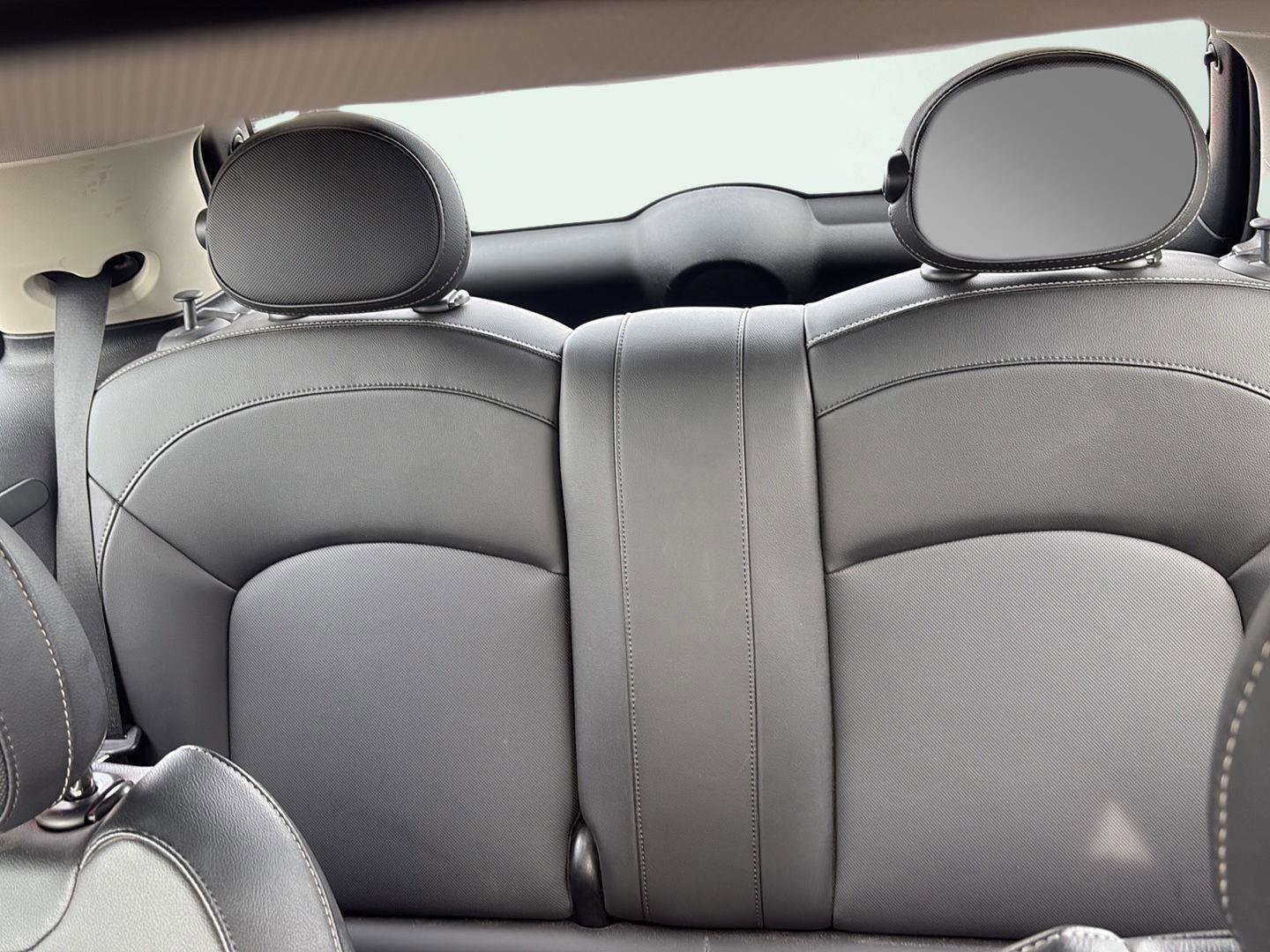 Used 2019 MINI Cooper S w/ Signature Upholstery Package image 20