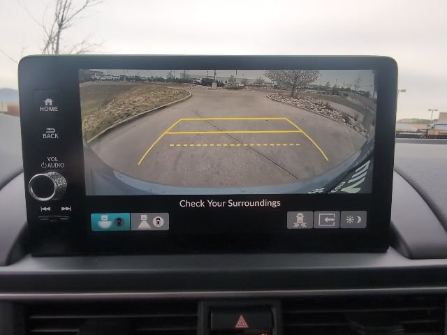 Used 2025 Honda Pilot Elite image 25