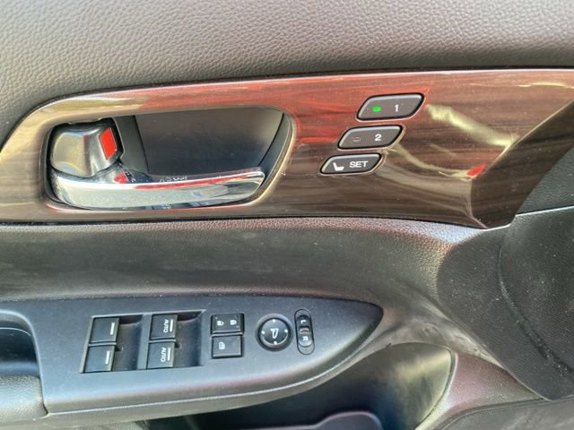 Used 2017 Honda Accord EX-L image 16