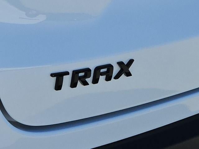 New 2026 Chevrolet Trax LT w/ Driver Confidence Package FWD image 31
