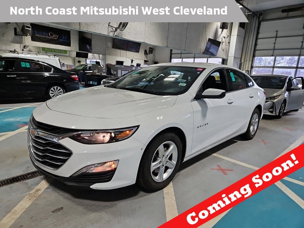 Used 2024 Chevrolet Malibu LS image 1