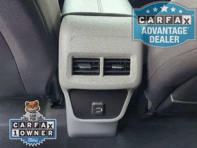 Used 2022 GMC Terrain SLE w/ Driver Convenience Package image 17