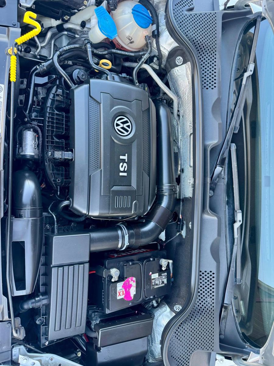 Used 2015 Volkswagen Beetle 1.8T image 7