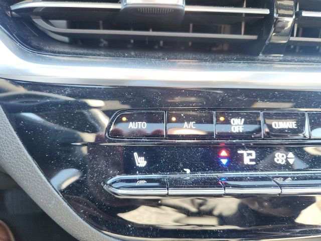 Used 2024 Buick Envista Avenir image 13