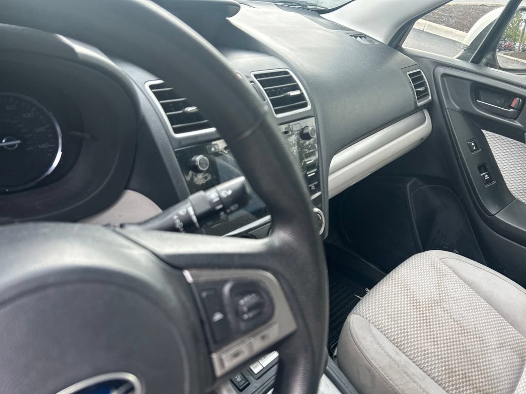 Used 2018 Subaru Forester 2.5i Premium AWD/4WD image 12
