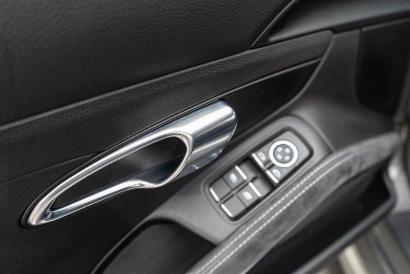 Used 2018 Porsche 911 GT3 RWD image 84