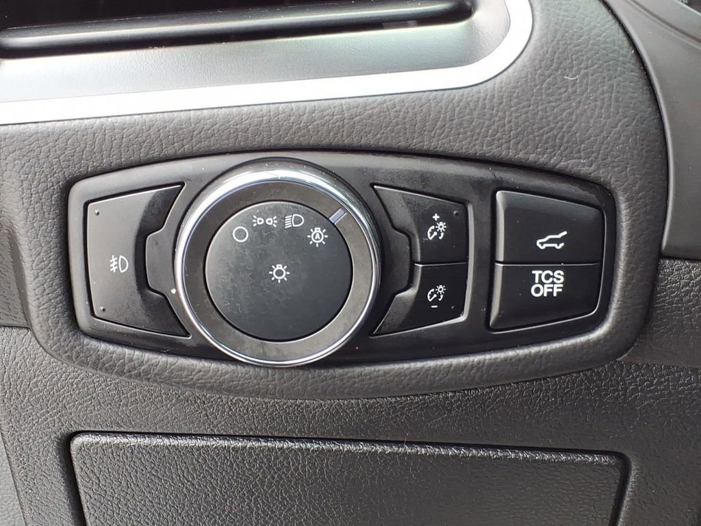 Used 2024 Ford Edge SEL w/ Convenience Package image 13