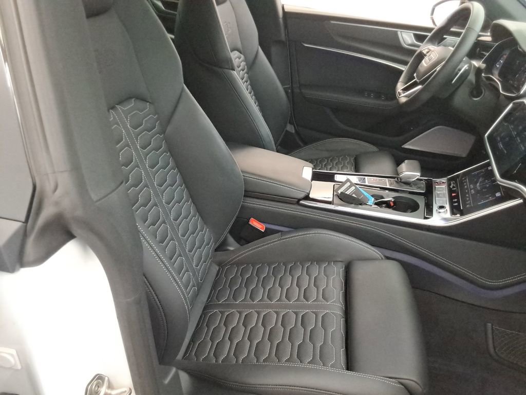 Used 2023 Audi RS 7 Sportback w/ Carbon Optic Package image 16