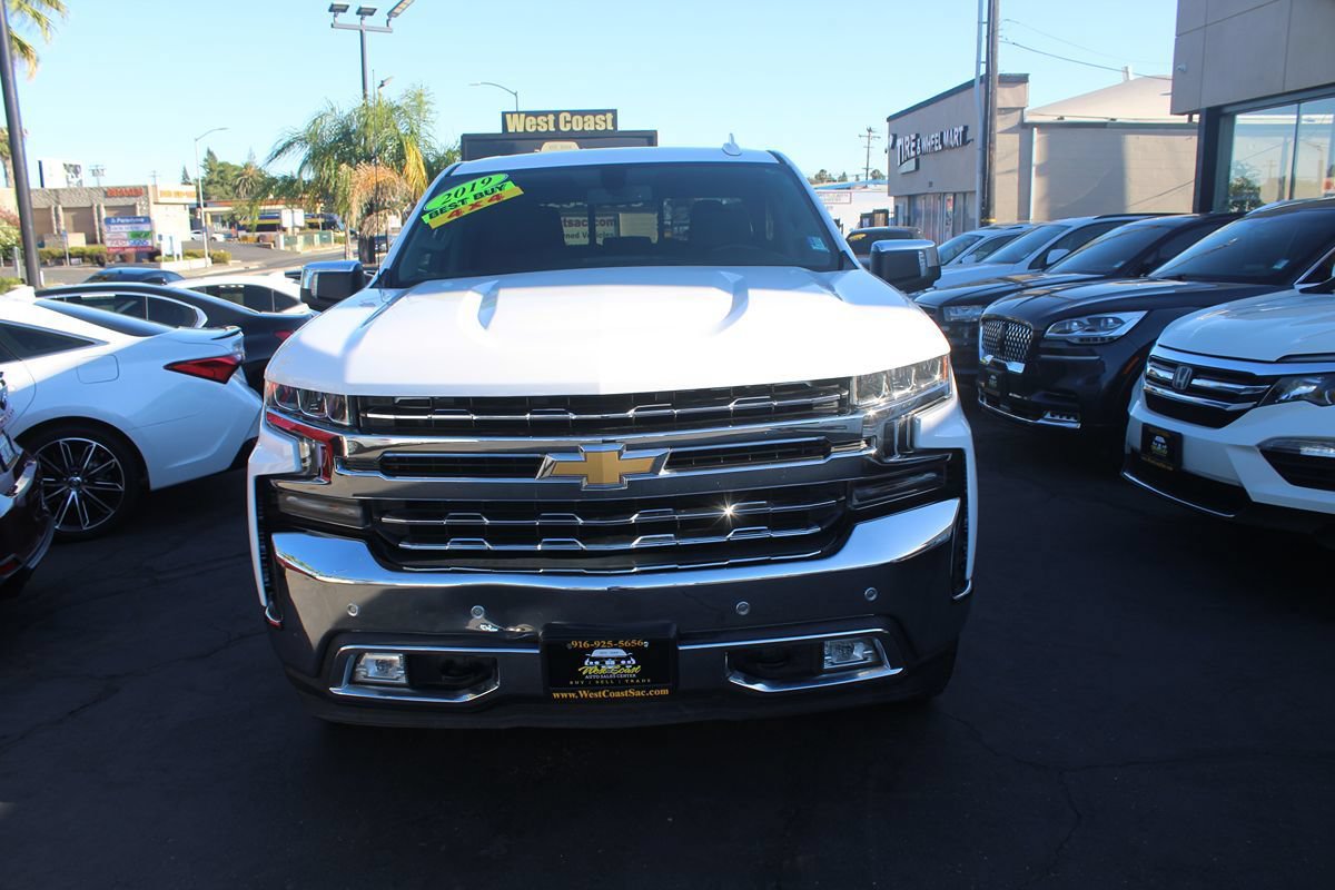 Used 2019 Chevrolet Silverado 1500 LTZ w/ LTZ Plus Package AWD/4WD image 3