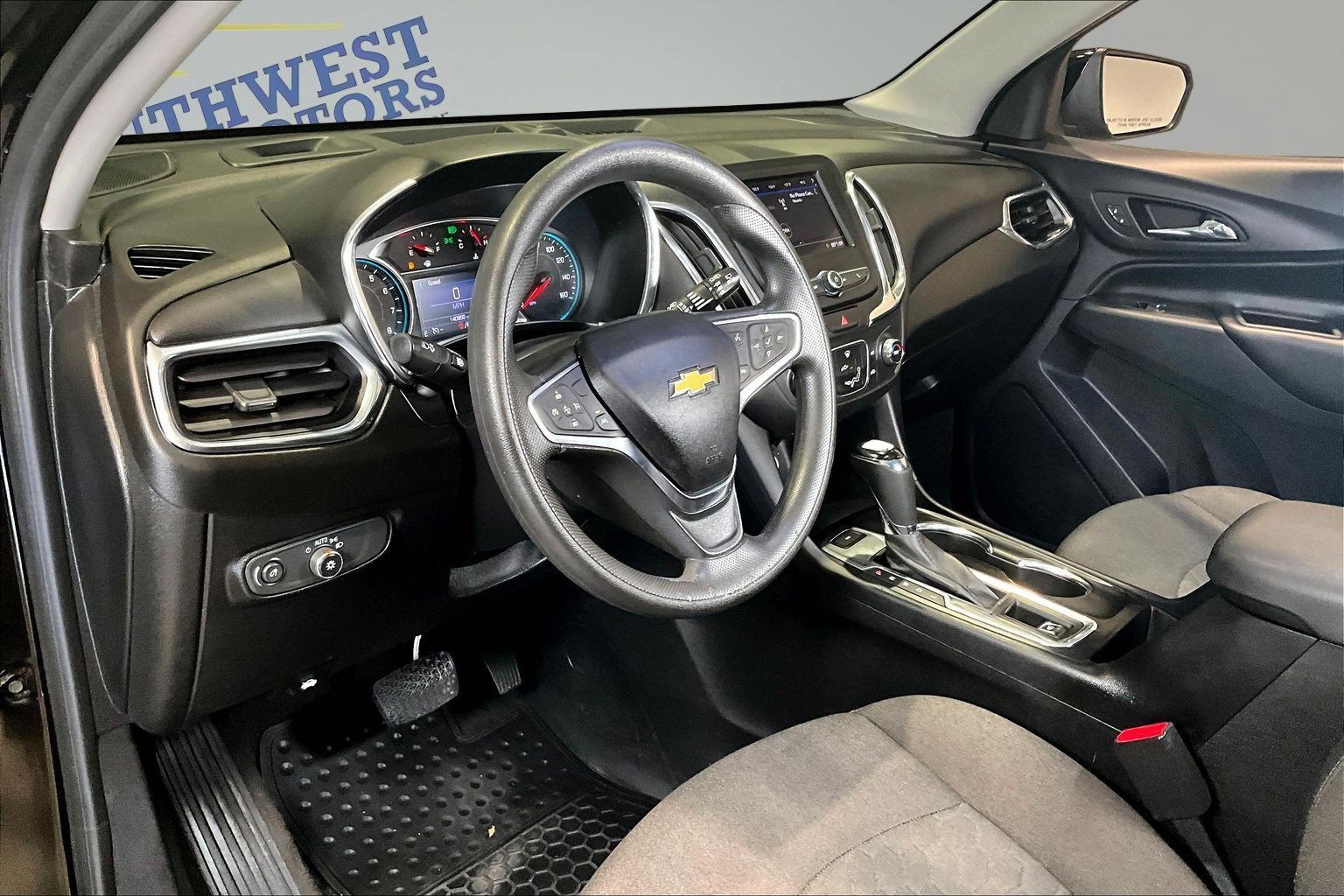 Used 2020 Chevrolet Equinox LT AWD/4WD image 17