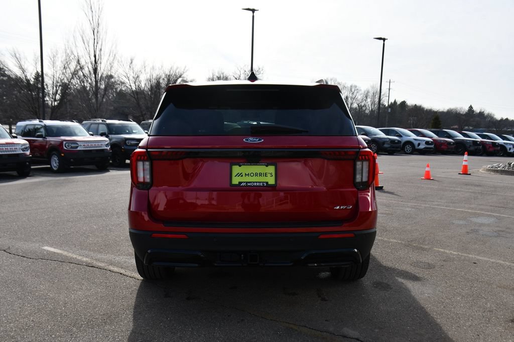 New 2026 Ford Explorer ST-Line w/ ST-Line Street Pack AWD/4WD image 5