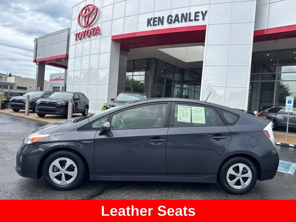 Used 2014 Toyota Prius Four w/ Solar Roof Package FWD image 5